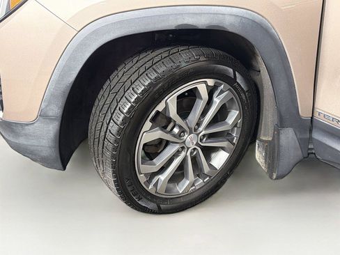 Used 2019 GMC Terrain SLT w/ Preferred Package AWD/4WD image 36