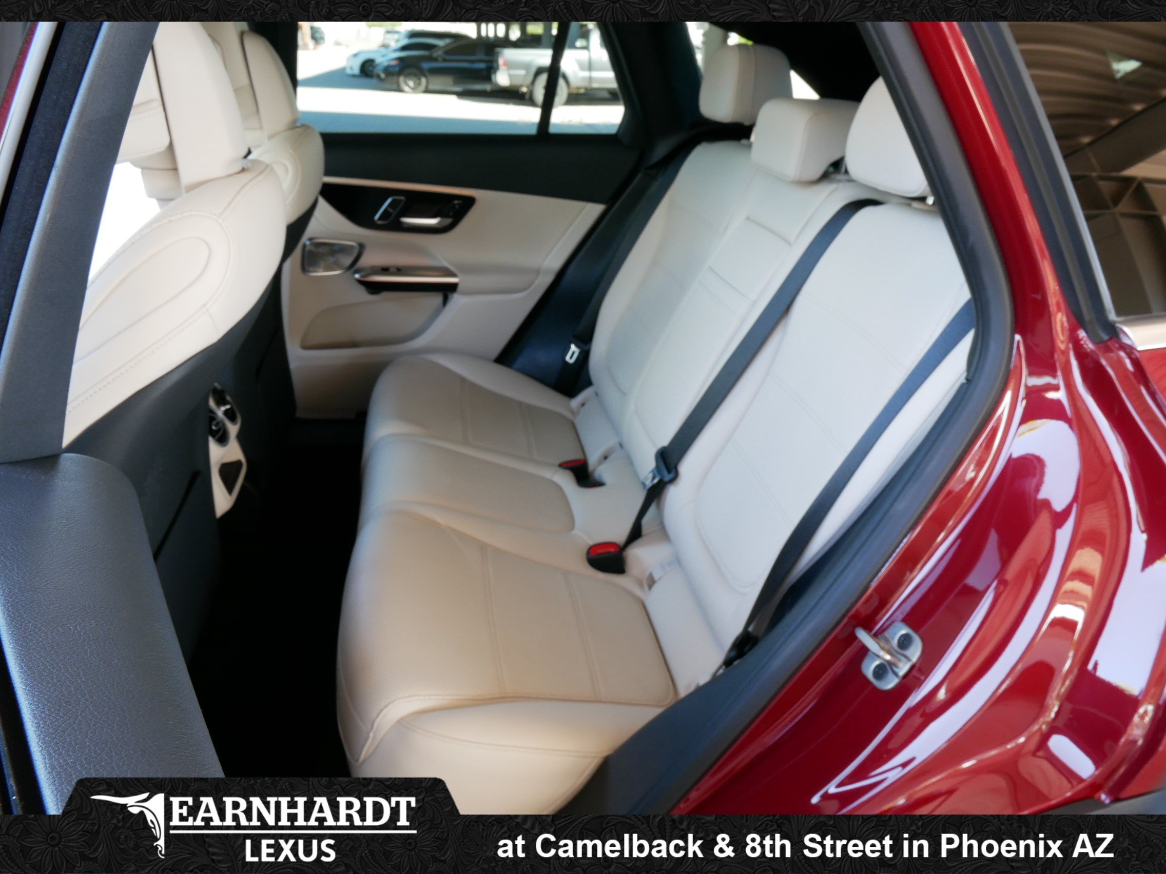 Used 2026 Mercedes-Benz GLC 300 image 22