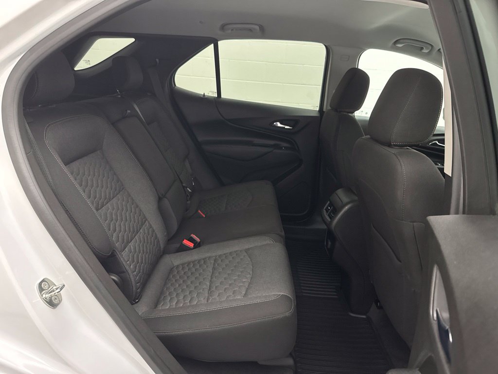 Used 2018 Chevrolet Equinox LT FWD image 39