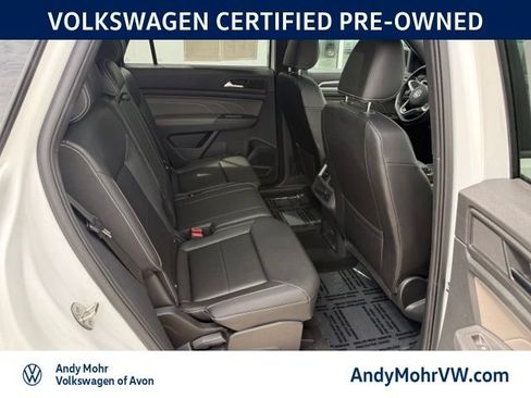Used 2023 Volkswagen Atlas Cross Sport SEL R-Line AWD/4WD image 19