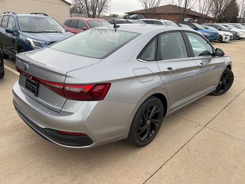 New 2026 Volkswagen Jetta SE image 6