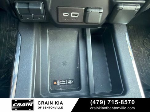 Used 2020 GMC Sierra 1500 AT4 w/ AT4 Premium Package AWD/4WD image 27