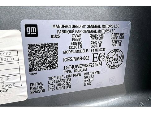 Used 2025 GMC Sierra 3500 Denali w/ Denali Reserve Package image 20