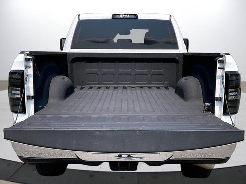 Certified 2023 RAM 2500 Big Horn w/ Level 1 Equipment Group AWD/4WD image 25