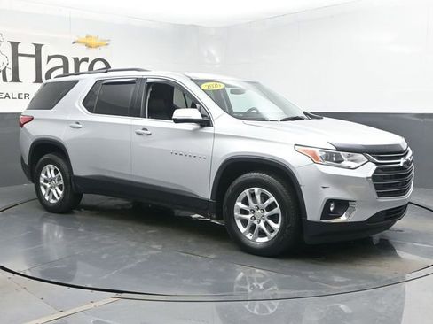 Used 2020 Chevrolet Traverse LT image 6