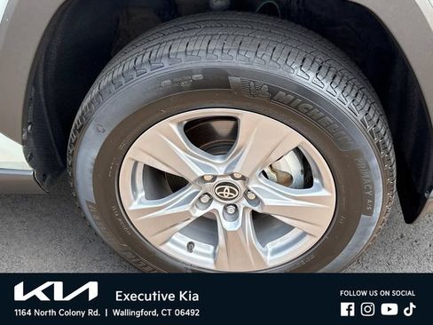 Used 2023 Toyota RAV4 XLE w/ Convenience Package AWD/4WD image 7