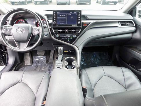 Used 2024 Toyota Camry XSE image 27