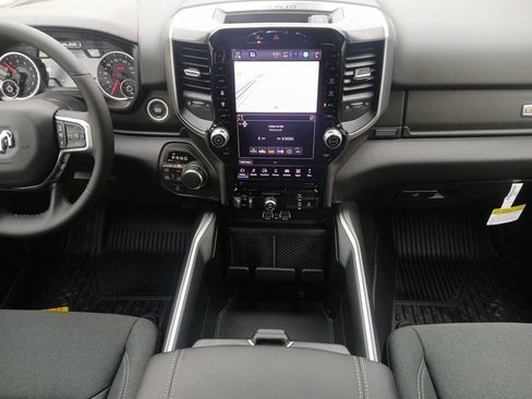 New 2026 RAM 1500 Lone Star AWD/4WD image 3