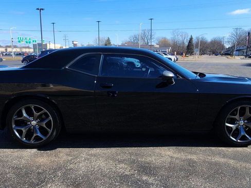 Used 2015 Dodge Challenger R/T w/ Quick Order Package 28B R/T image 11