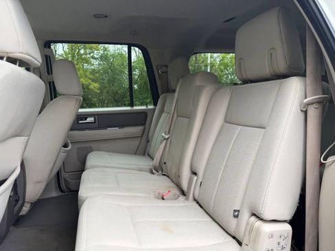 Used 2008 Ford Expedition EL XLT AWD/4WD image 18