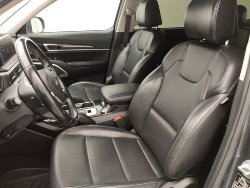 Used 2022 Kia Telluride LX AWD/4WD image 17