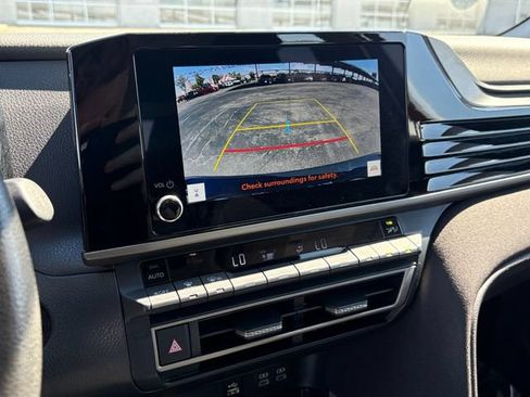 Used 2025 Toyota Camry LE FWD image 21