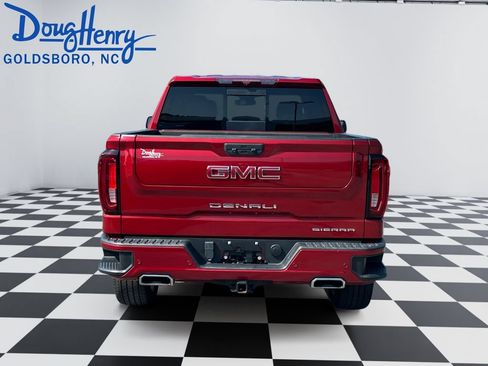Used 2023 GMC Sierra 1500 Denali AWD/4WD image 4