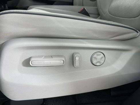 Used 2023 Honda Odyssey Elite image 34