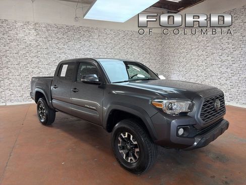 Used 2021 Toyota Tacoma TRD Off-Road w/ Technology Package AWD/4WD image 1