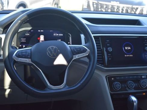 Used 2022 Volkswagen Atlas SE image 19