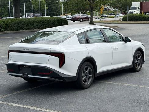 Certified 2025 Kia K4 FWD image 4
