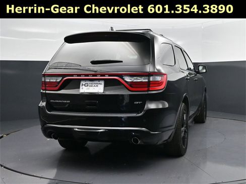 Used 2023 Dodge Durango GT image 7