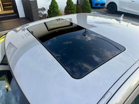 Used 2008 Mercedes-Benz E 350 Luxury image 13