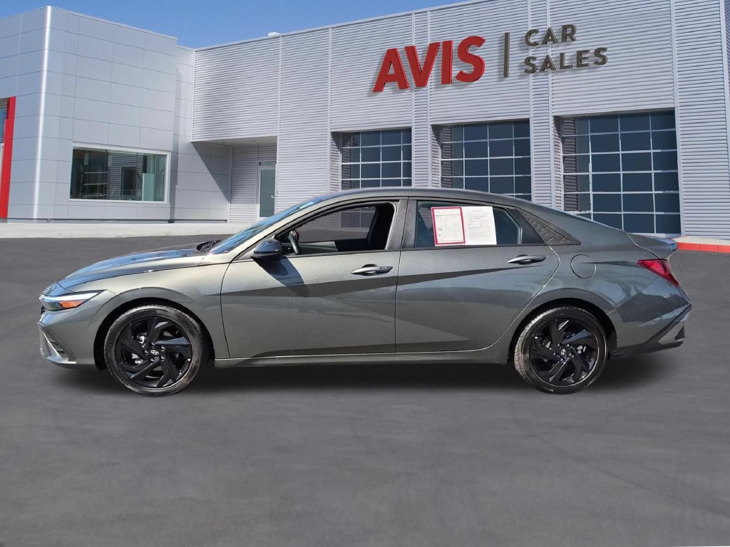Used 2026 Hyundai Elantra Sport FWD image 10
