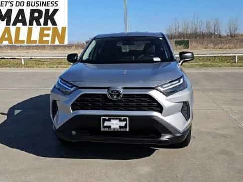 Used 2024 Toyota RAV4 LE image 3