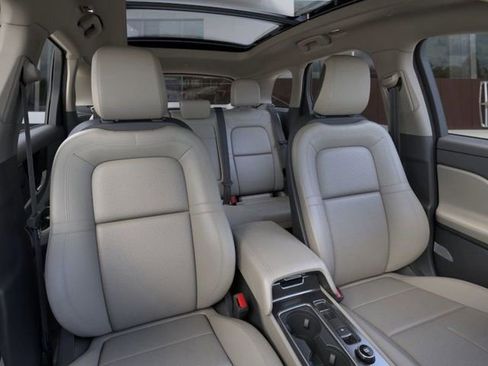 New 2025 Lincoln Corsair Reserve w/ Jet Appearance Package image 10