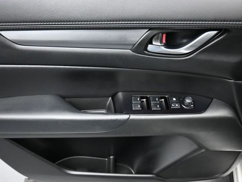 Used 2021 MAZDA CX-5 Touring image 10