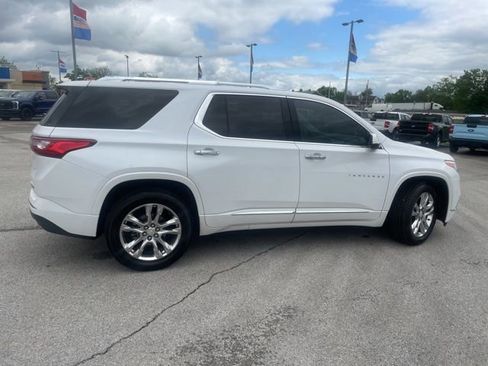 Used 2020 Chevrolet Traverse High Country w/ LPO, Floor Liner Package FWD image 14