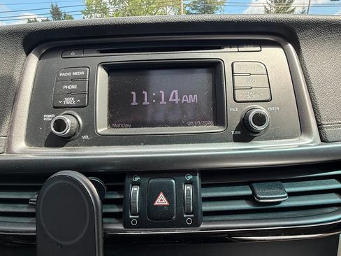Used 2016 Kia Optima LX FWD image 5