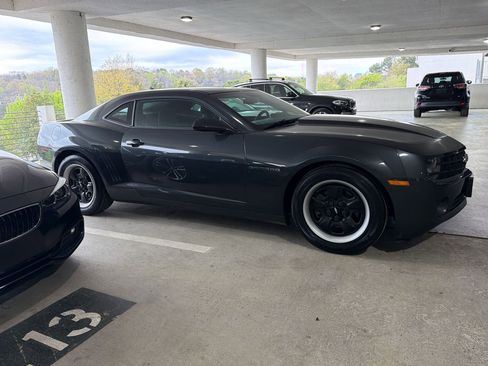 Used 2013 Chevrolet Camaro LS image 5