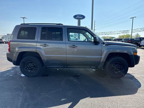 Used 2012 Jeep Patriot Sport w/ PWR Value Group image 4