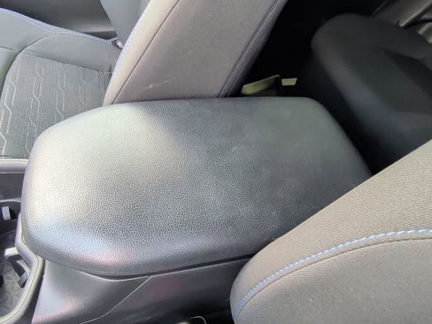 Used 2022 Toyota RAV4 SE AWD/4WD image 28