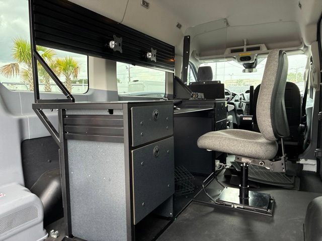Certified 2019 Ford Transit 150 XLT RWD image 20