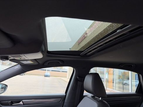 Certified 2021 Volkswagen Passat 2.0T R-Line w/ Luggage Net & Mats Package image 15