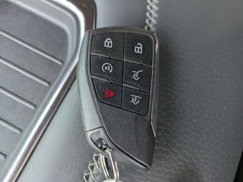 Used 2024 GMC Yukon Denali w/ Advanced Technology Package RWD image 37