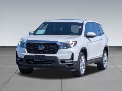 Used 2024 Honda Passport EX-L image 9