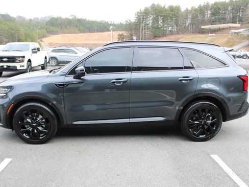 Used 2022 Kia Sorento SX image 6
