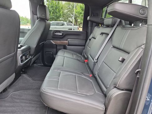 Used 2020 Chevrolet Silverado 2500 High Country w/ Z71 Off-Road Package AWD/4WD image 35