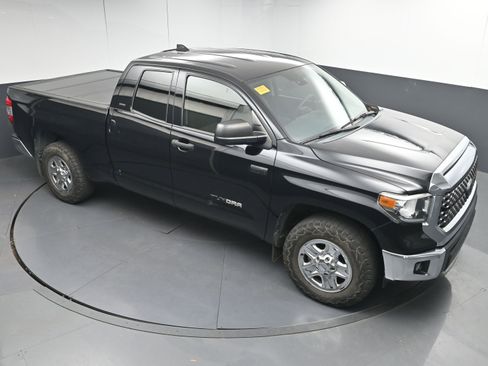Used 2021 Toyota Tundra SR5 w/ SR5 Upgrade Package image 32