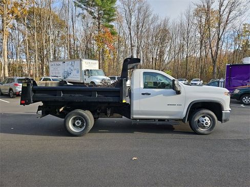 Used 2022 Chevrolet Silverado 3500 W/T w/ WT Convenience Package image 5
