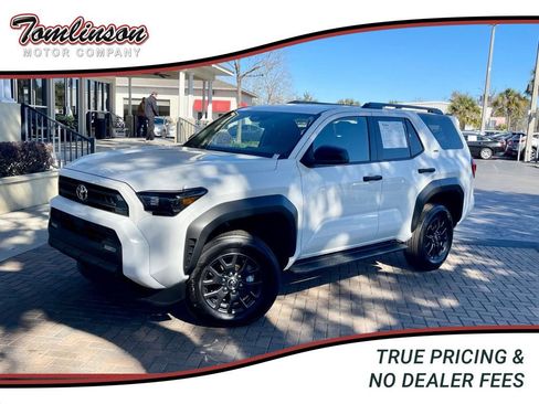 Used 2025 Toyota 4Runner SR5 image 1