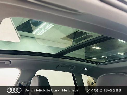 Certified 2025 Audi Q5 Premium w/ Convenience Package AWD/4WD image 24
