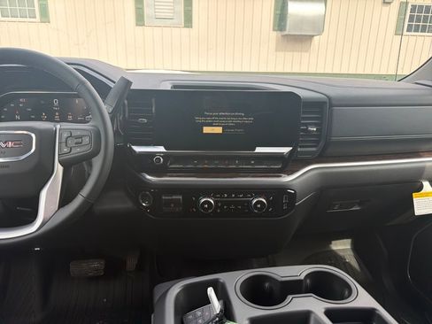 New 2026 GMC Sierra 1500 Elevation w/ Elevation Select Package image 20