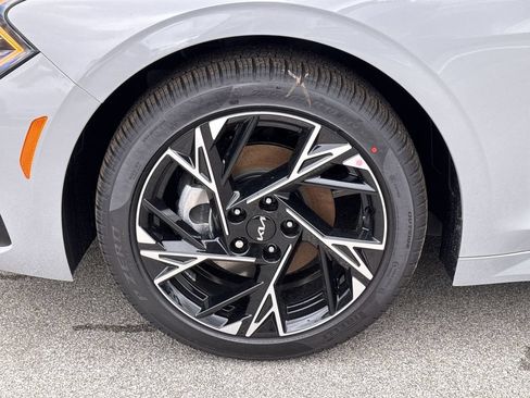 Used 2025 Kia K5 GT-Line w/ GT-Line Premium Package FWD image 11