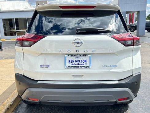 Used 2021 Nissan Rogue SL AWD/4WD image 8