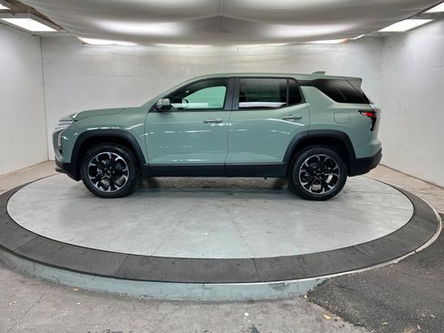 New 2026 Chevrolet Equinox LT w/ Convenience Package II image 2