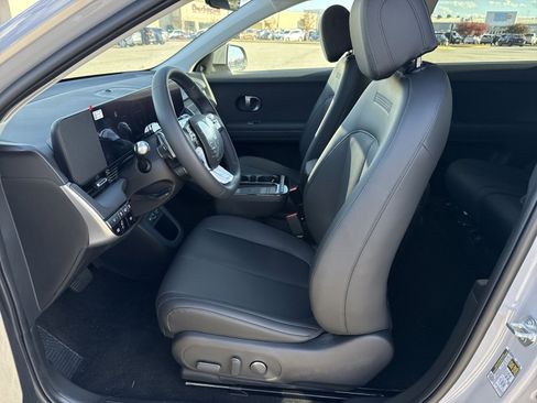 New 2025 Hyundai Ioniq 5 SEL image 13
