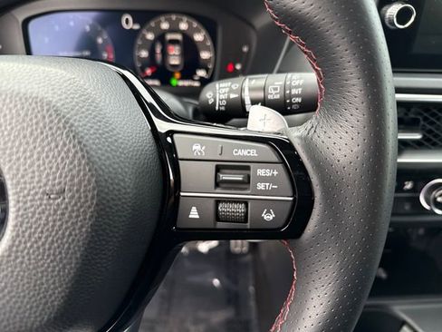 Used 2025 Acura ADX A-Spec image 16