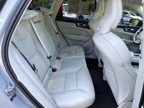 Certified 2024 Volvo XC60 B5 Plus w/ Protection Package Premier AWD/4WD image 72