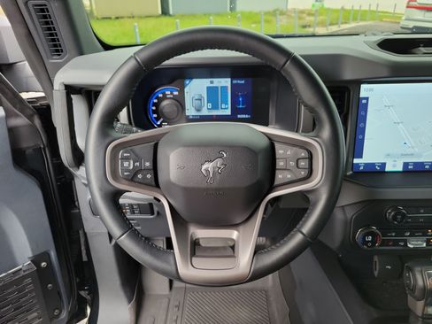 Used 2024 Ford Bronco Everglades AWD/4WD image 24